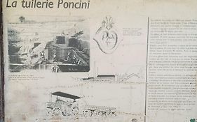 Chambre Chez L'Habitant Dans L'Ancienne Tuilerie Poncini